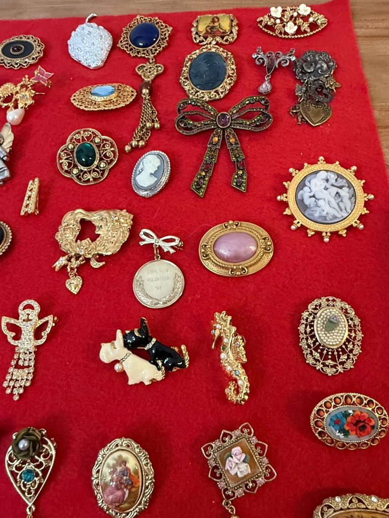 Brooch Tray For Cocktail Hour Show On 4/23 Includes A Kirks Folly